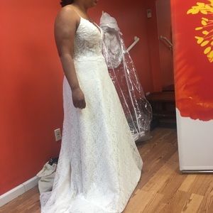 Wedding dress